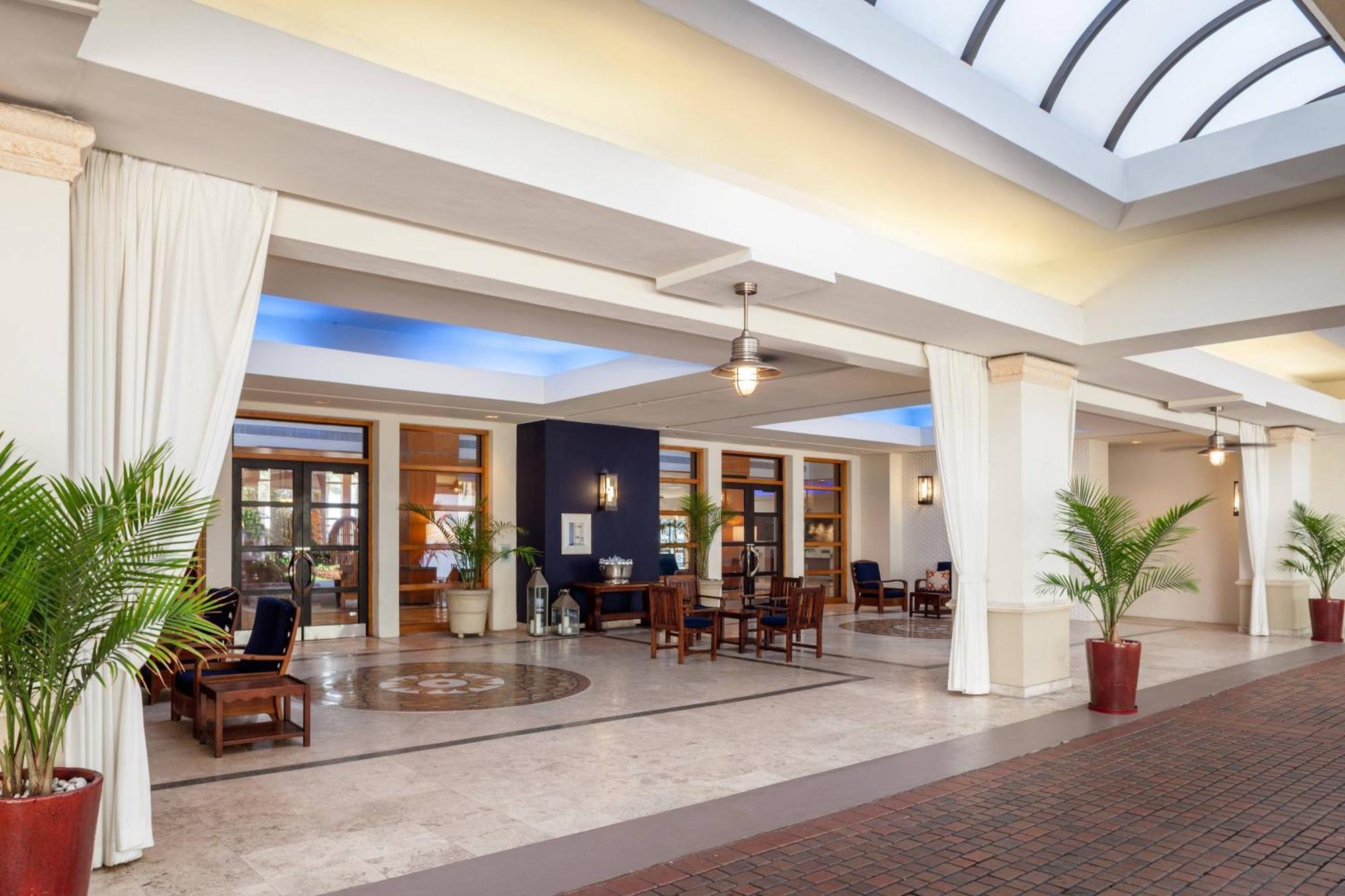 Fort Lauderdale Marriott Harbor Beach Resort & Spa Bagian luar foto
