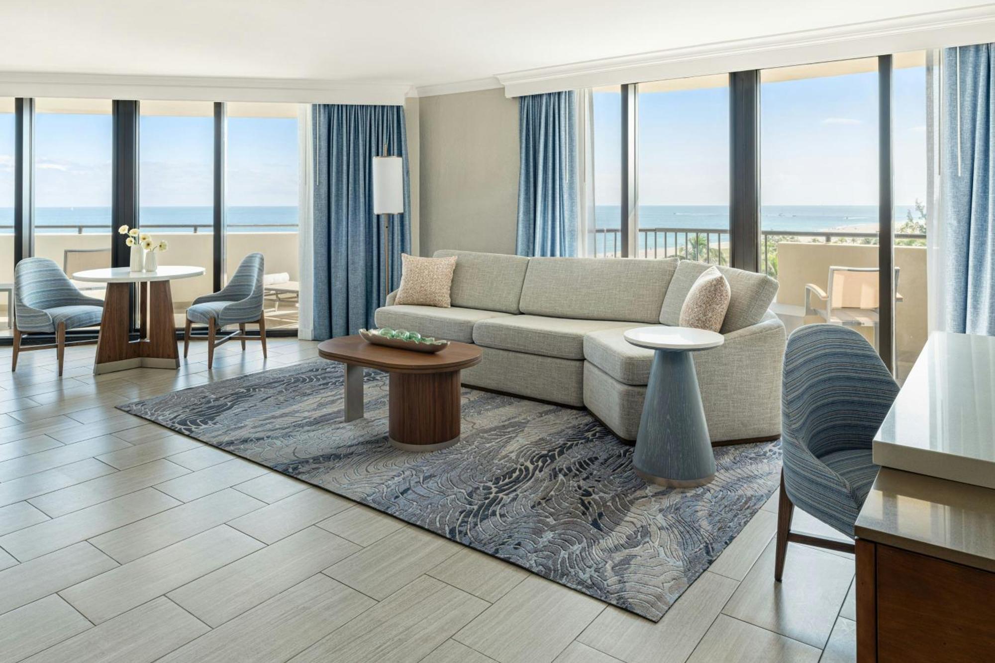 Fort Lauderdale Marriott Harbor Beach Resort & Spa Bagian luar foto